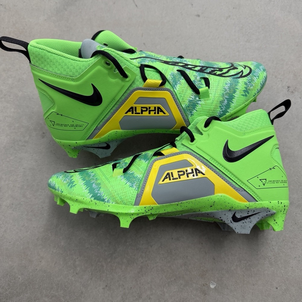 Nike Alpha Menace Pro 3 Men Size 11.5 Razor Sharp Cuts Green Football Cleats